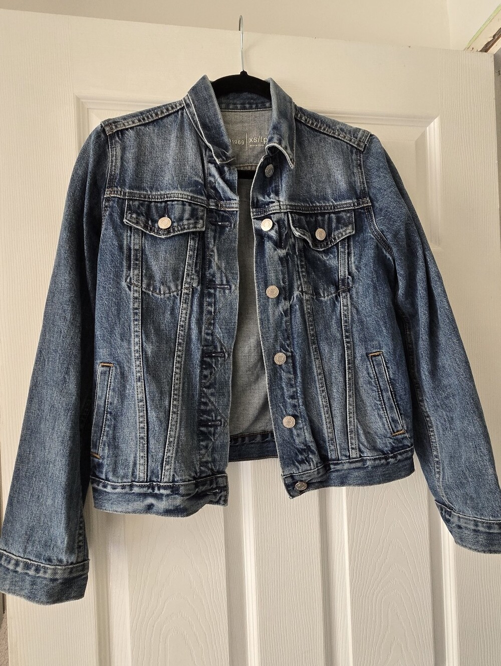Gap Classic Blue Denim Jacket, Size XS